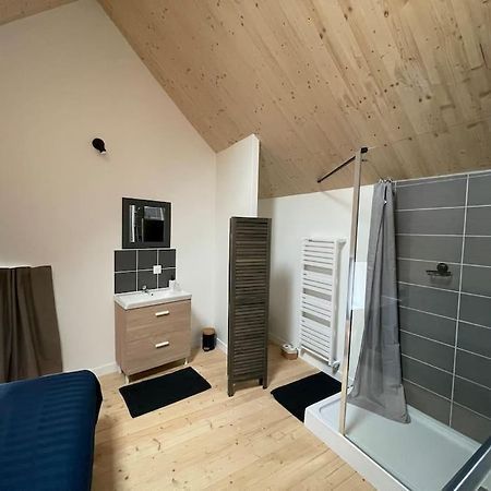 Charmante Maison De Village Vire  ภายนอก รูปภาพ